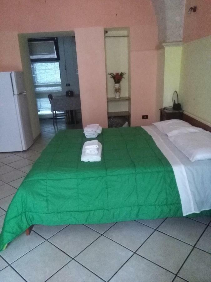 Centro Storico Apartment Бриндизи Екстериор снимка